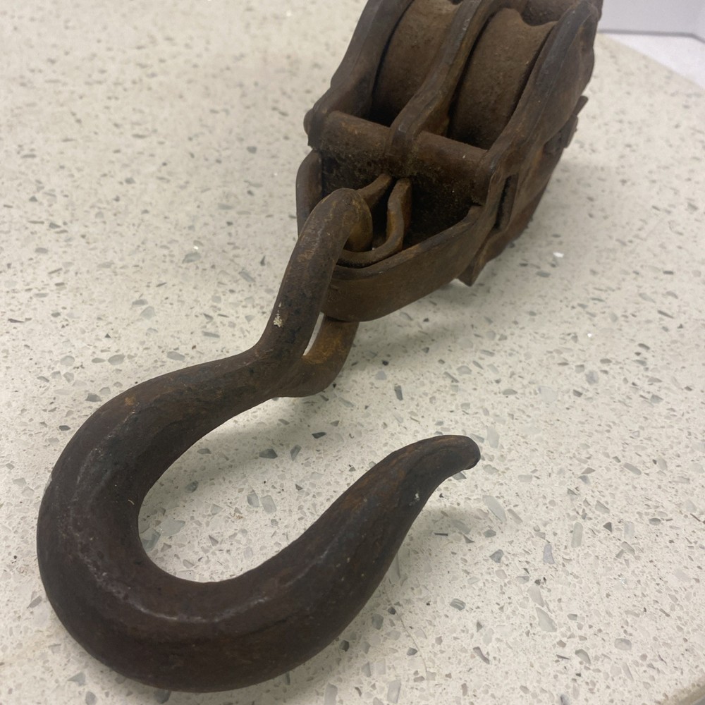 Vintage Iron Block Pulley