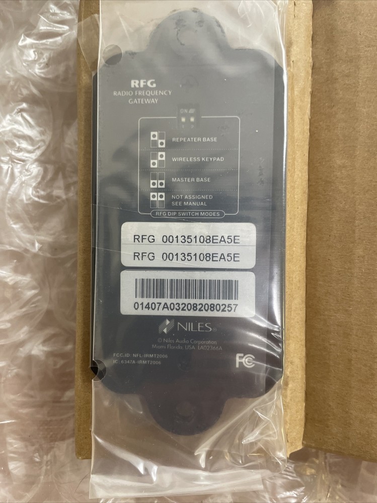 NILES FG01407 Model RFG Radio Frequency Gateway.