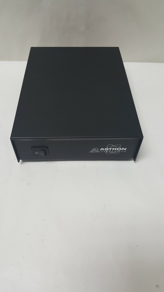 Astron SS-10TK Power Supply Output 7 Amps Continuous 13.8VDC  Used