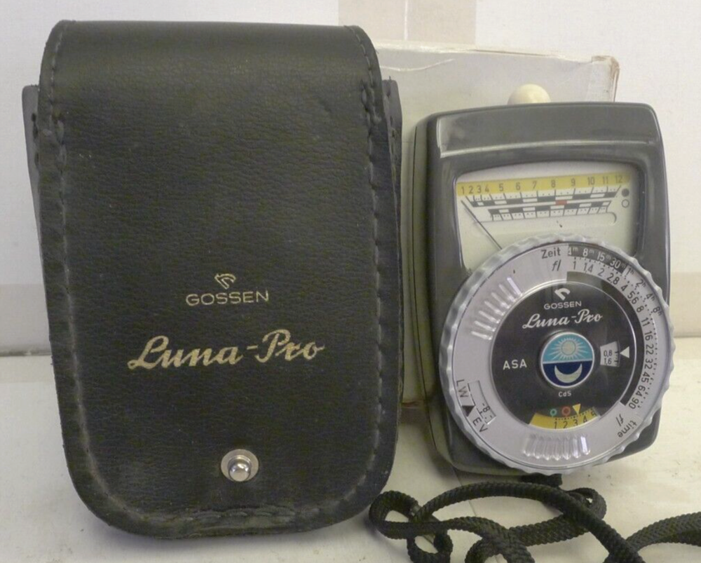 Gossen Luna Pro Light Meter with Leather Case & Strap - Made in Germany -
