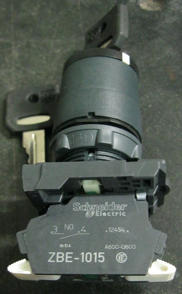 Schneider Electric XB5 2 Position Keyed Selector Switch