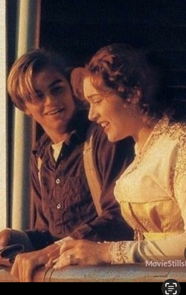 TITANIC MOVIE PROP SOLID MAHOGANY HAND RAIL SECTION