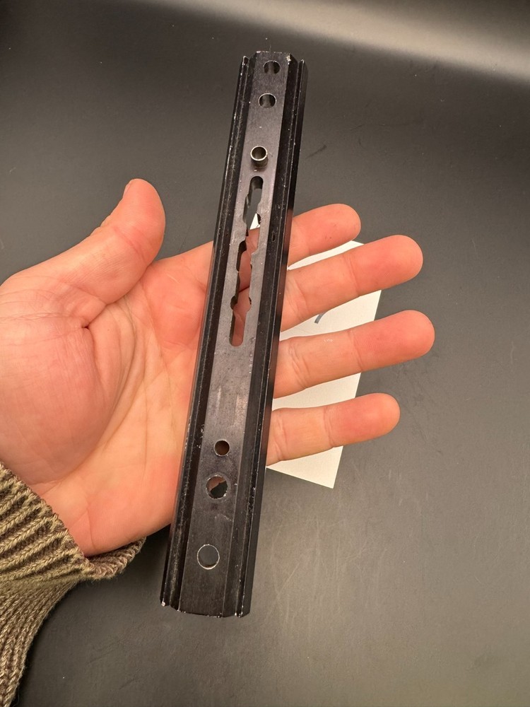 AGD Automag Classic Rail-Black