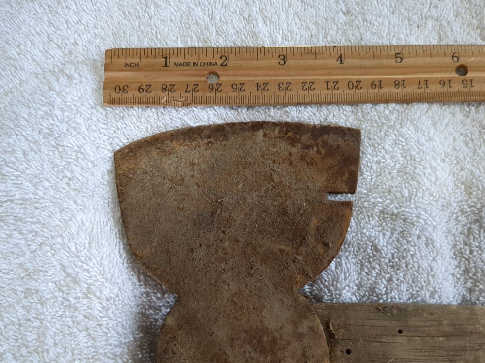Vintage Antique Small Hatchet - Carpenter / Campfire / Nail Puller / Hammer