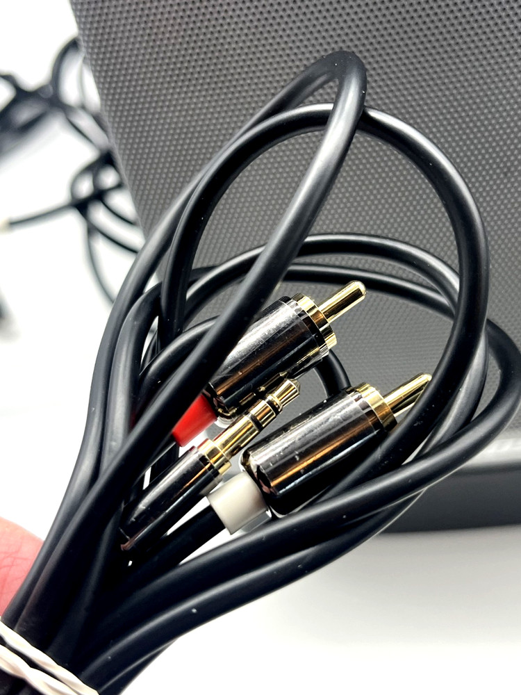 Bose Companion 5 Multimedia Speaker Complete System Computer Speaker TESTED