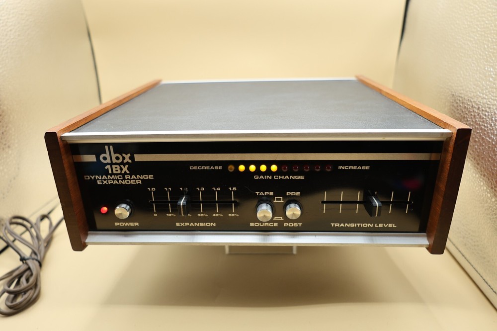 DBX 1BX Dynamic Range Expander- Newton, MA. Dut's Deals