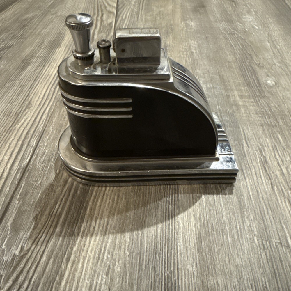 Ronson Streamline, Black & Chrome Touch-Tip Lighter vintage Art Deco Read