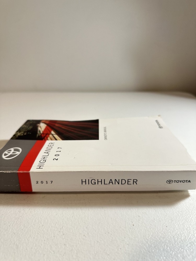2017 Toyota Highlander Owner's Manual Set