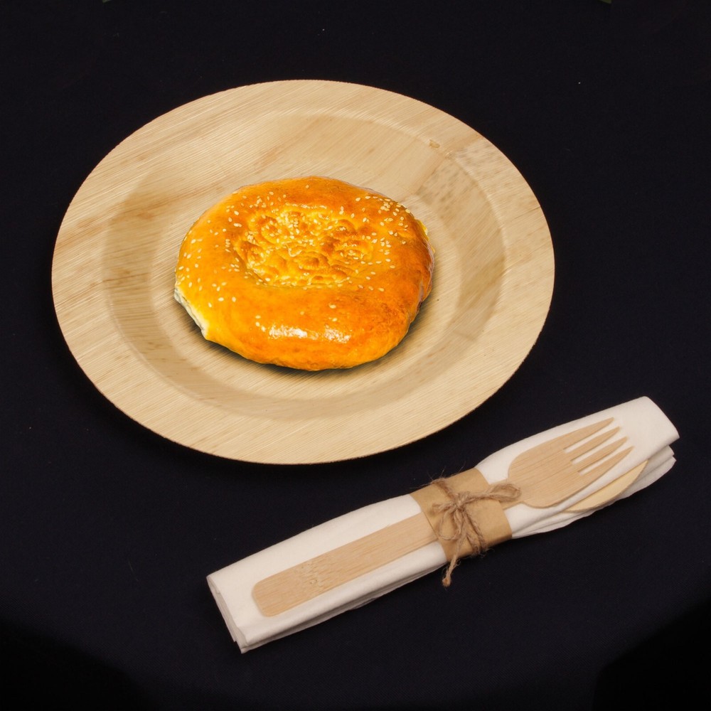 BambooMN Premium Bamboo Leaf Round Plates - Multiple Sizes & Quantities