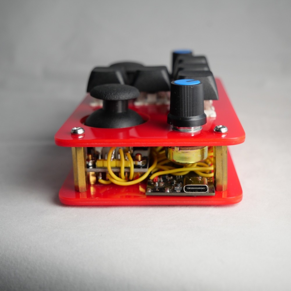 madMidi Acrylic Wireless Midi Controller