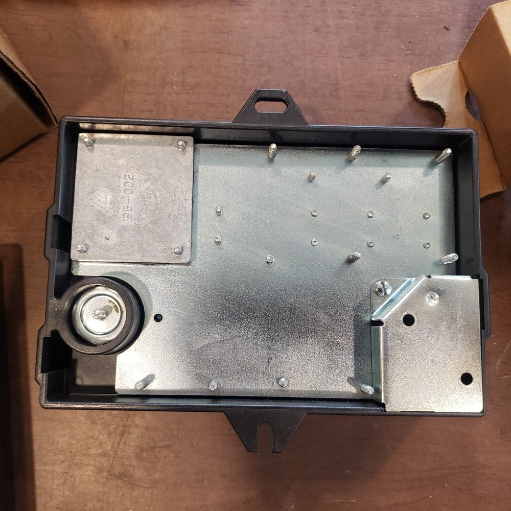 SIEMENS BUILDING TECH RECEIVER CONTROLLER RC195 195-0011