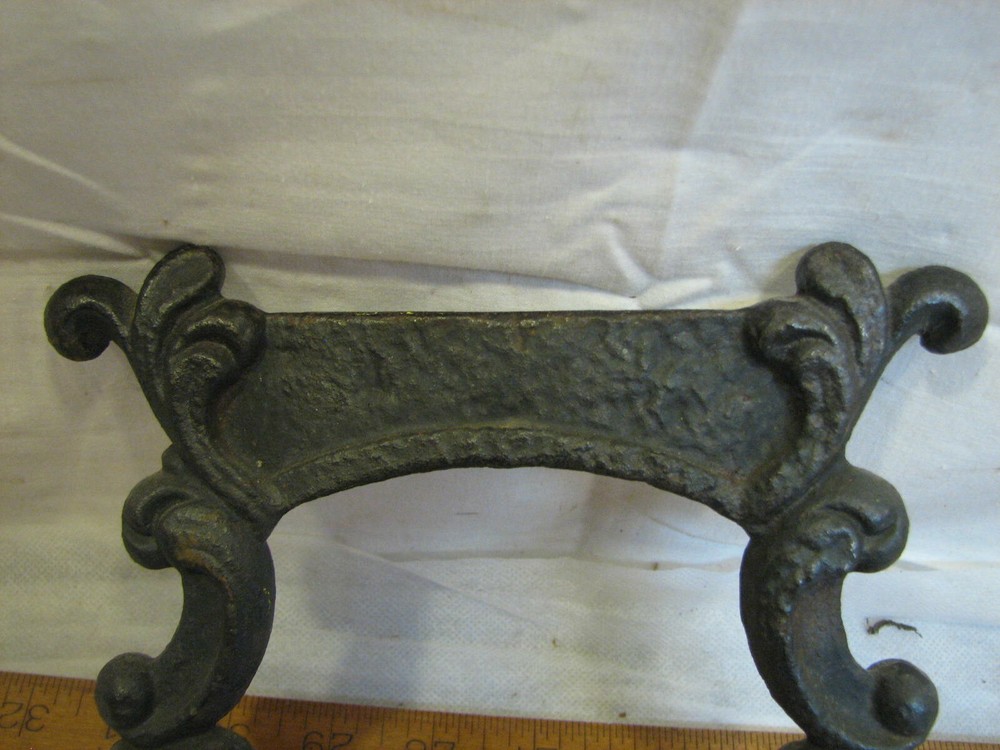 Victorian Ornate Cast Iron Boot Scraper Tool Floor Shoe Mud Tool Architectural