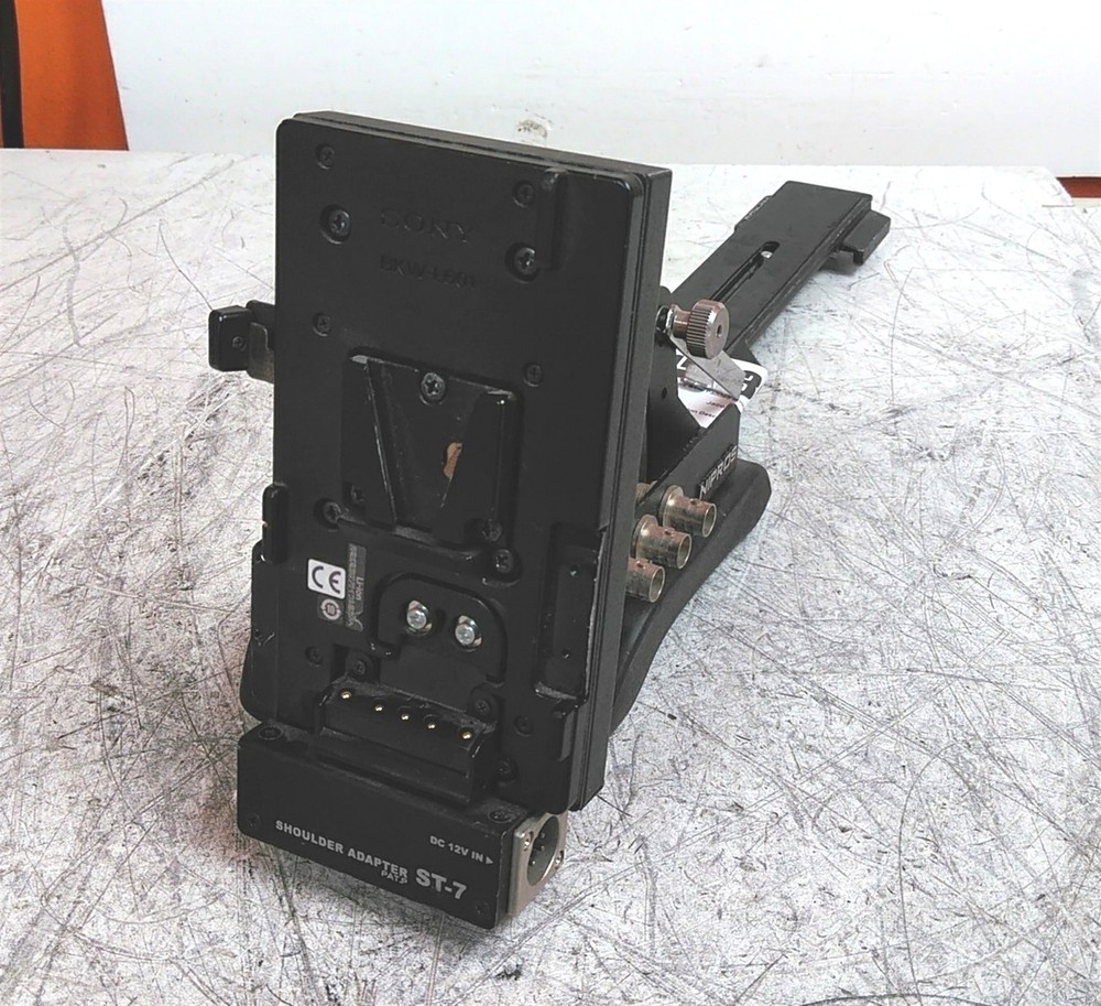 Defective Nipros ST-7 Padded Shoulder Camera Mount AS-IS
