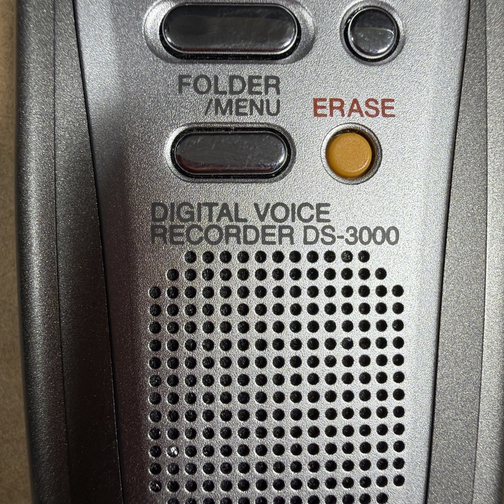Olympus Digital Voice Recorder DS-3000 Handheld UNTESTED READ DESCRIPTION