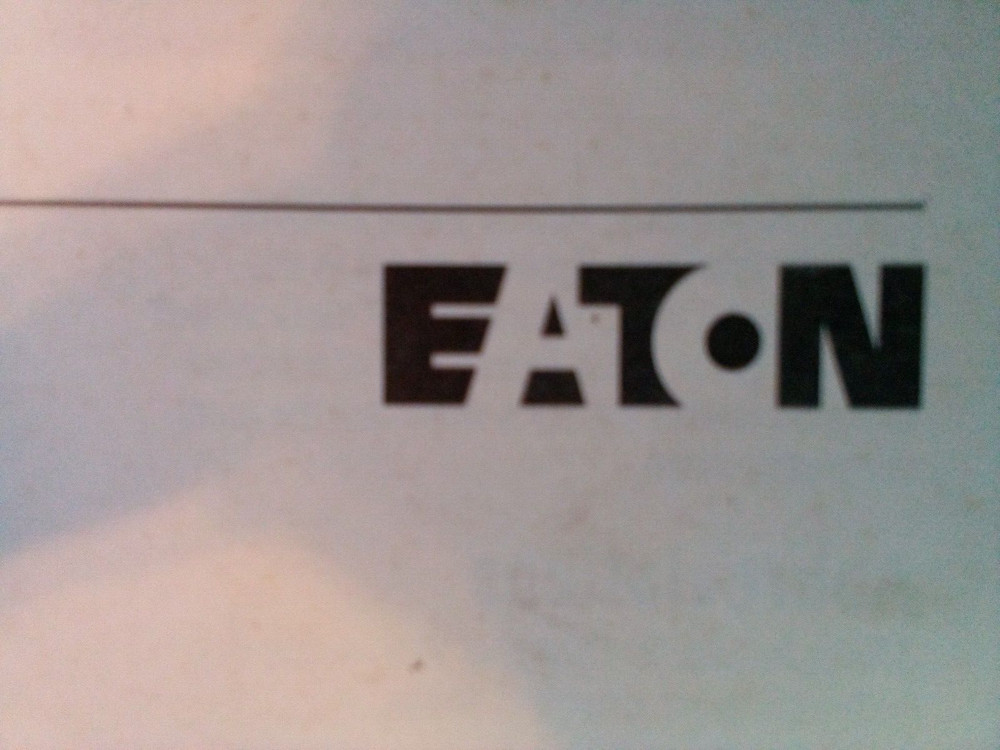 NEW OEM Eaton 79470 Seal