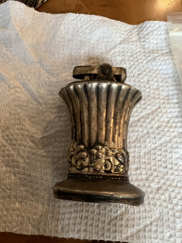 Vintage Ronson Newport Table Desk Cigarette Lighter