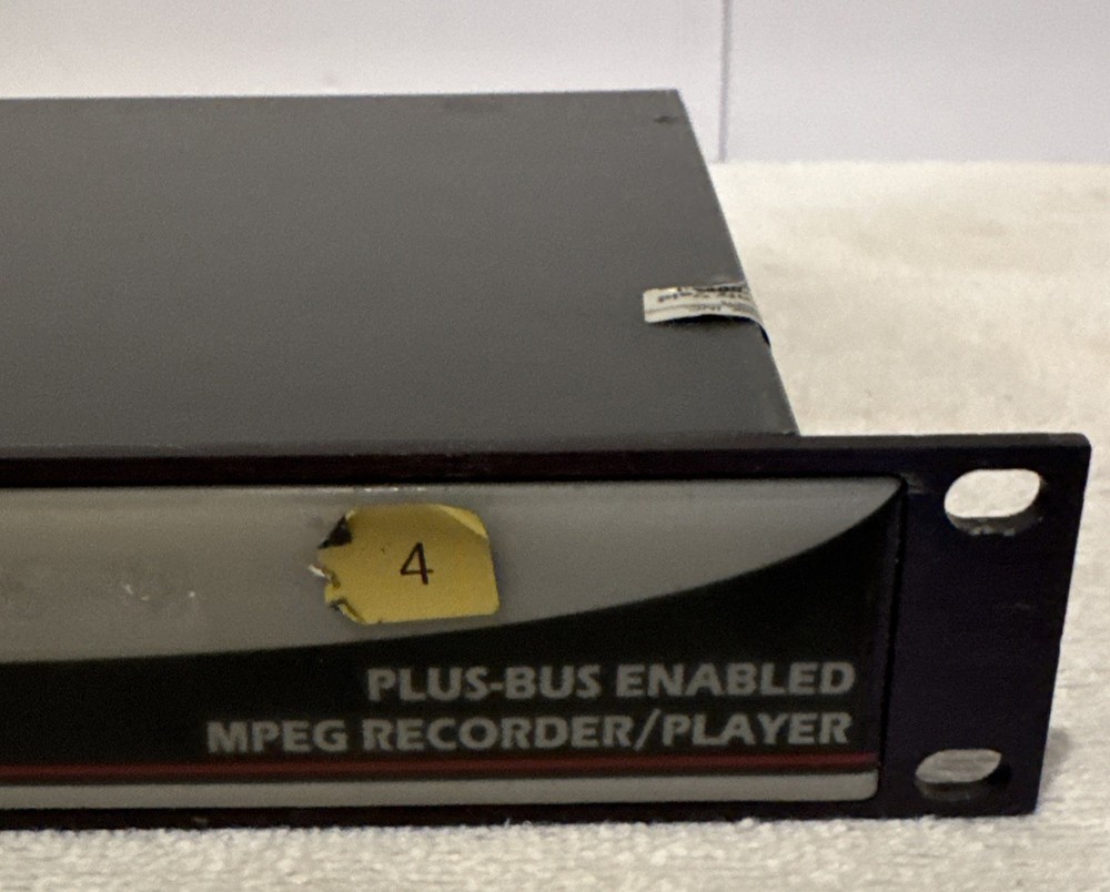 Leightronix TCD R/P Plus-Bus Enabled MPEG Recorder/Player Powers On Read