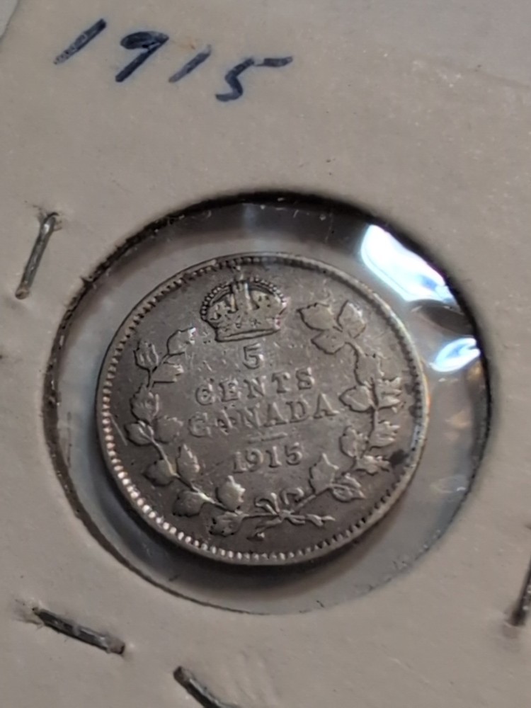 1915 Canadian Silver 5 Cent Piece