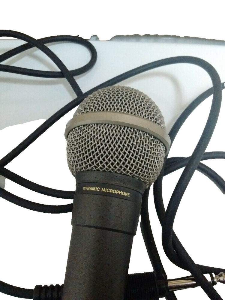 Dynamic Microphone HM-700B Imp. 500ohm 1/4" Mono