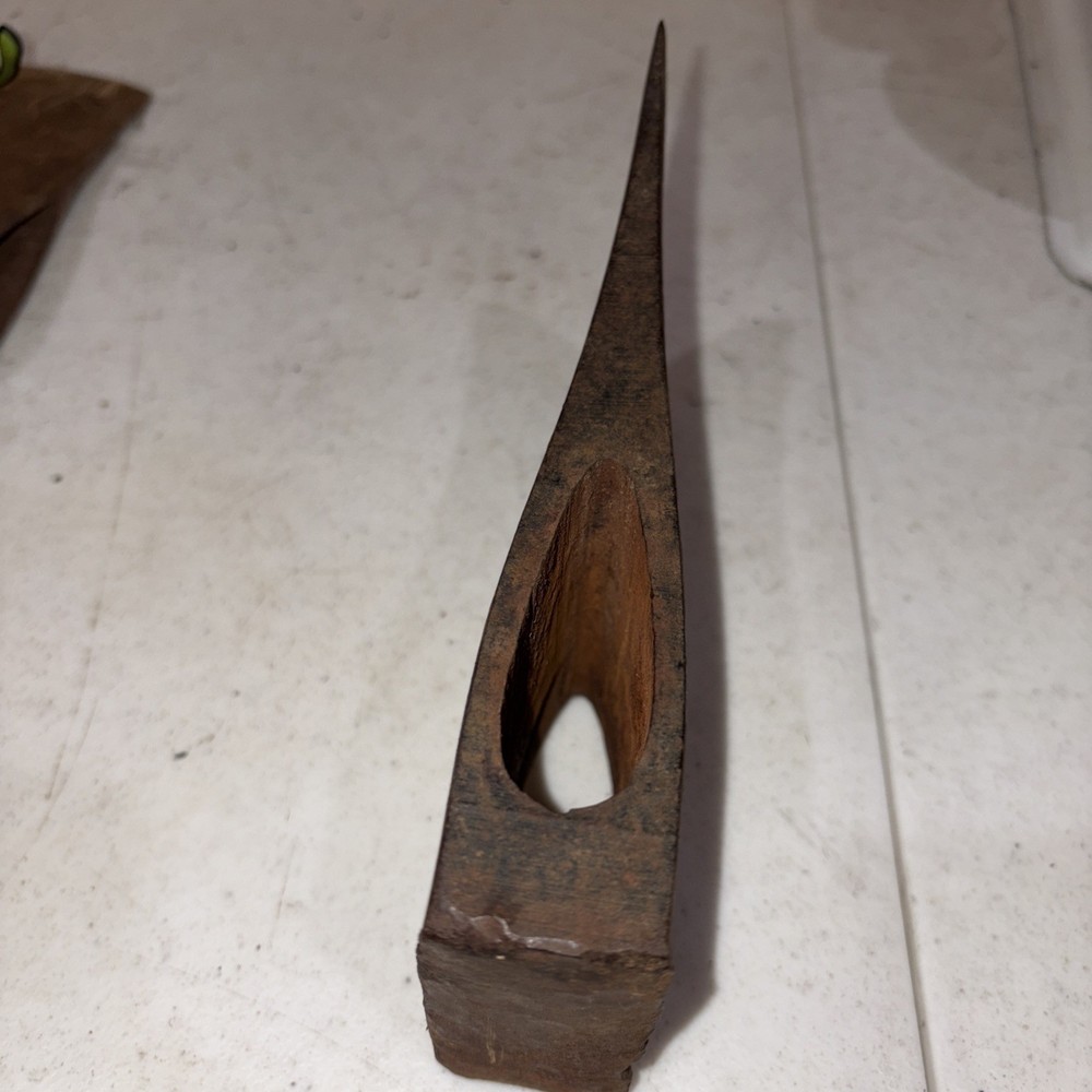 Vintage M Stanley M 3 1/2# Axe Head