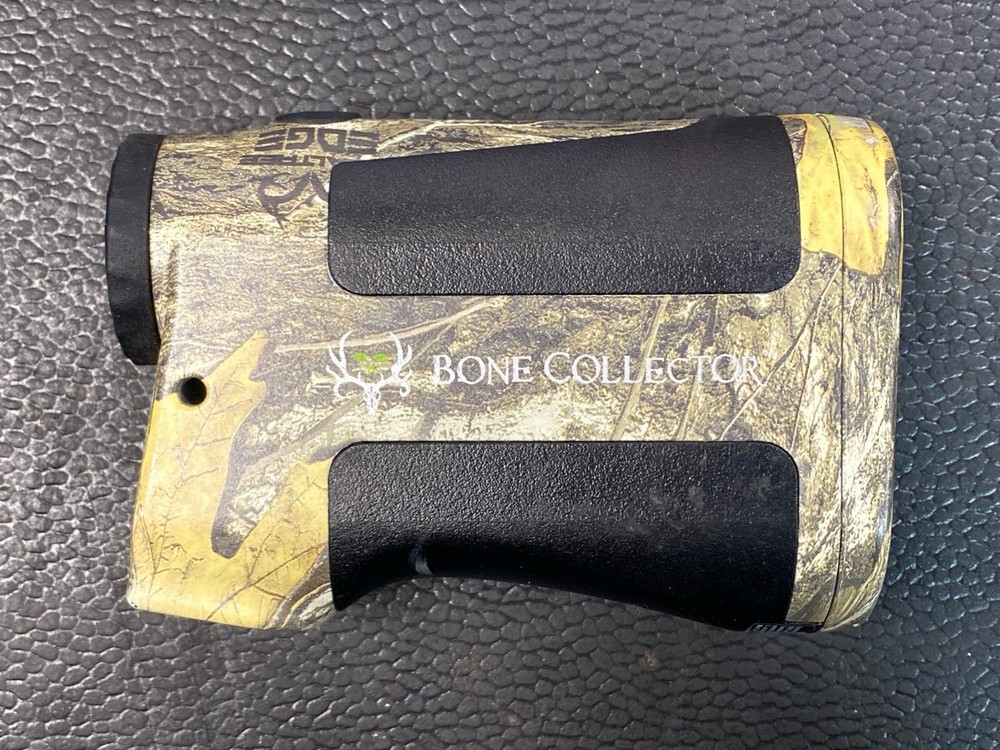 BUSHNELL BONE COLLECTOR RANGE FINDER (PD7015787)