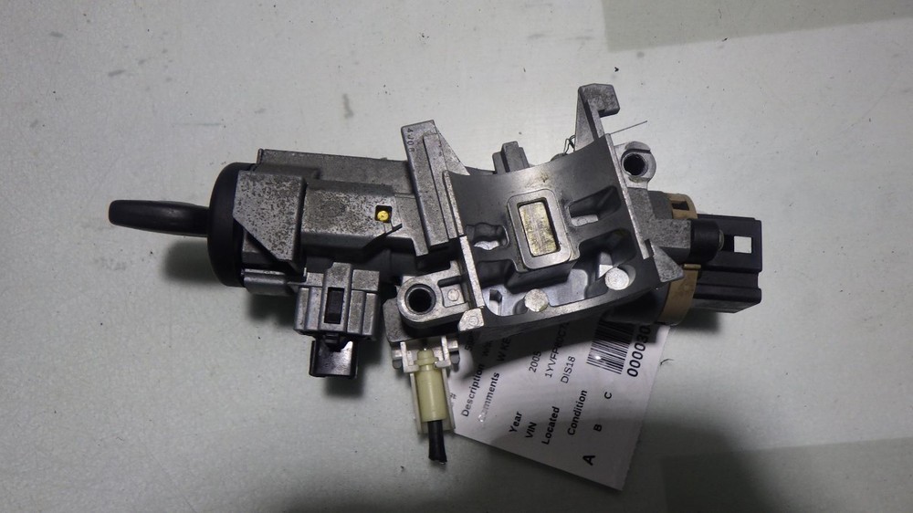 05 MAZDA 6 Ignition W/Key