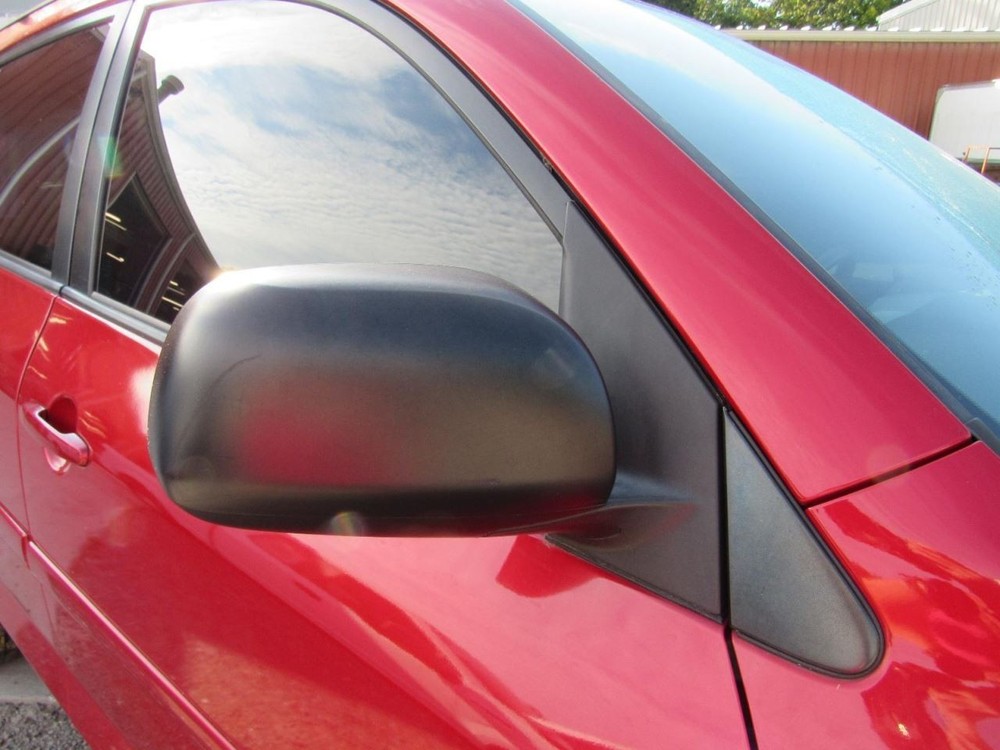 RAV 4 2011 Glove Box 1065521