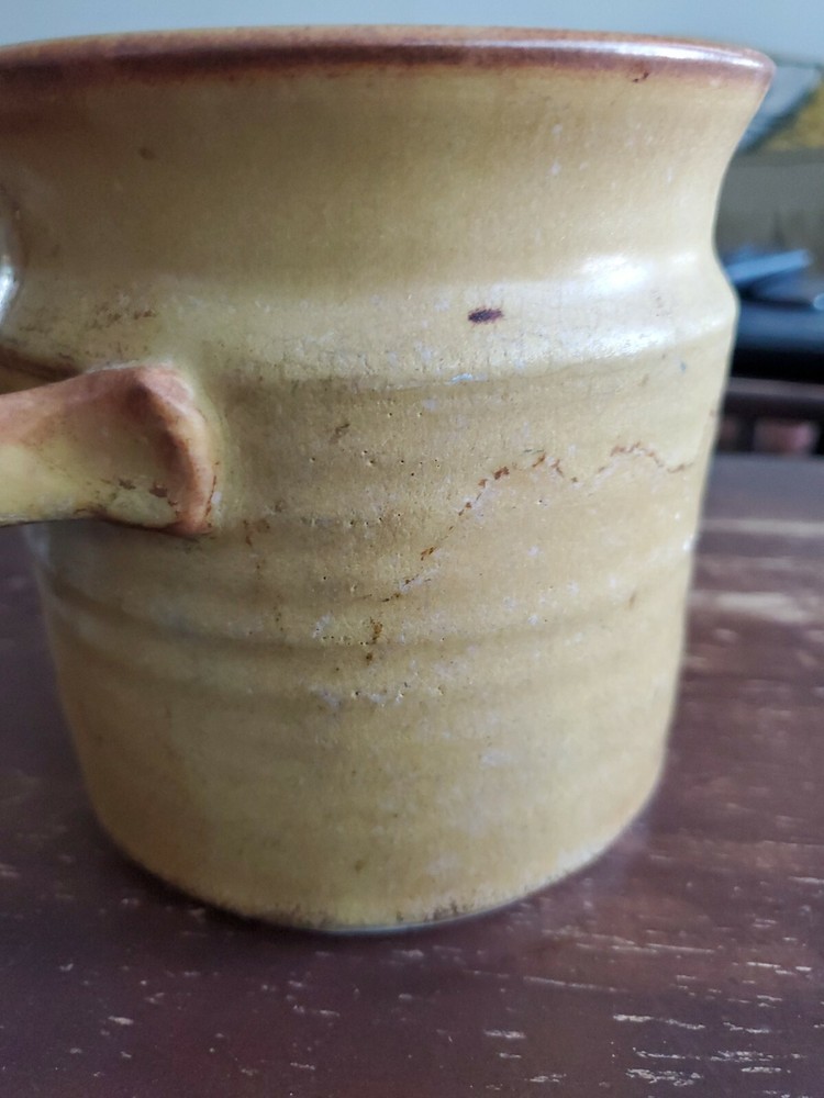 ROFERINO Handmade Pottery Jar