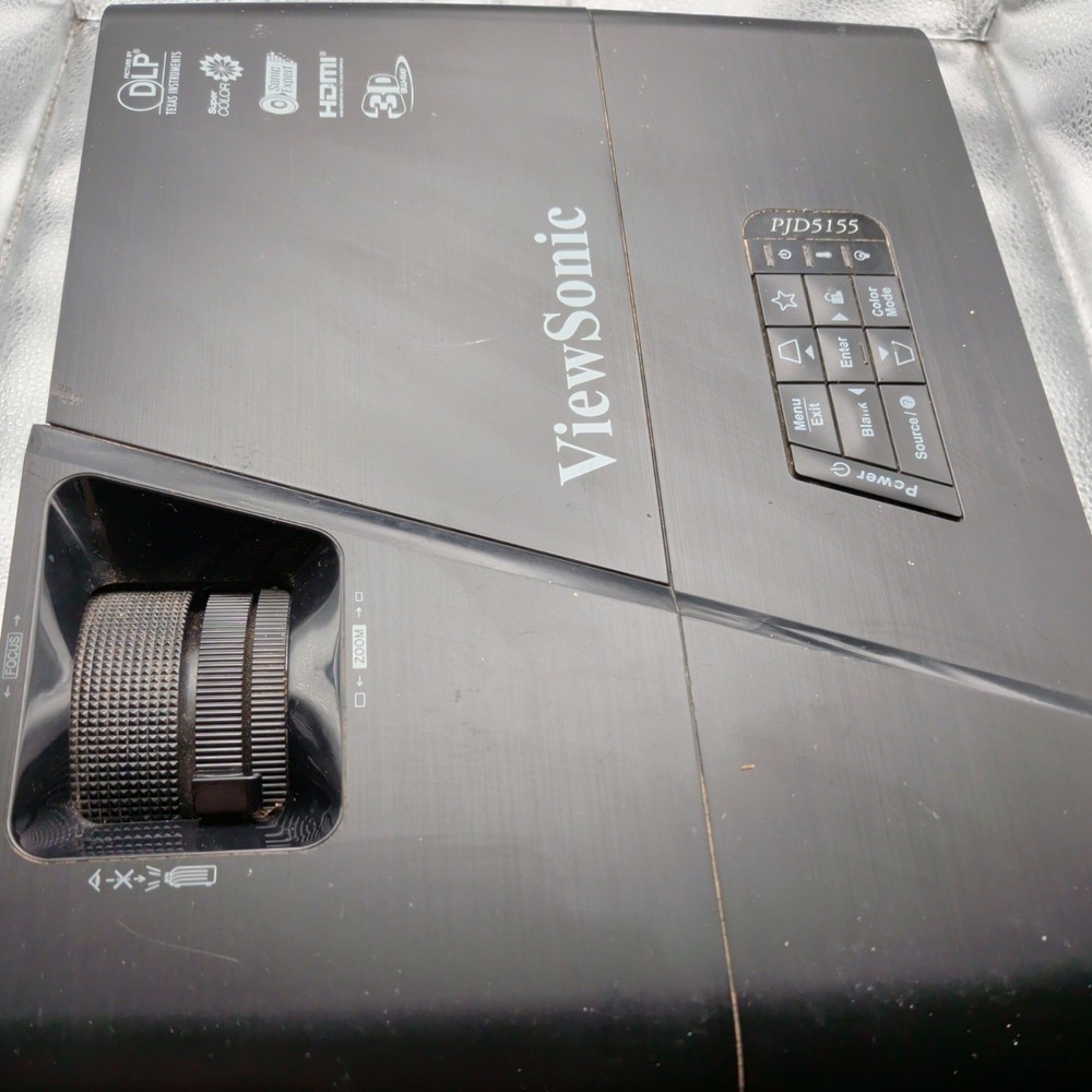 ViewSonic PJD5155 Projector Good Lamp includes Power Cord