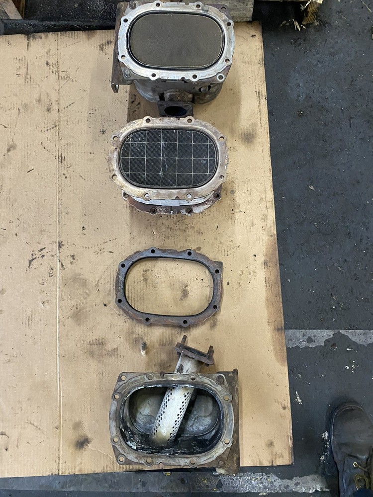 Cat 3.8 DPF Exhaust (tested) ML6W26