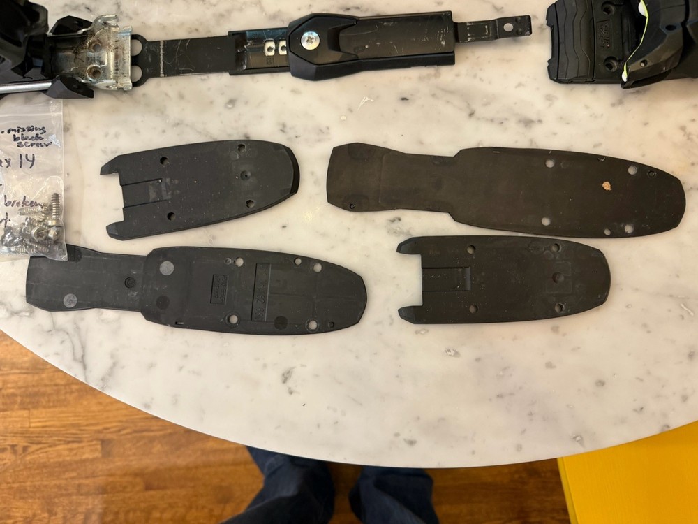 HEAD ALPINE BINDING FREEFLEX 14 GW (For parts)