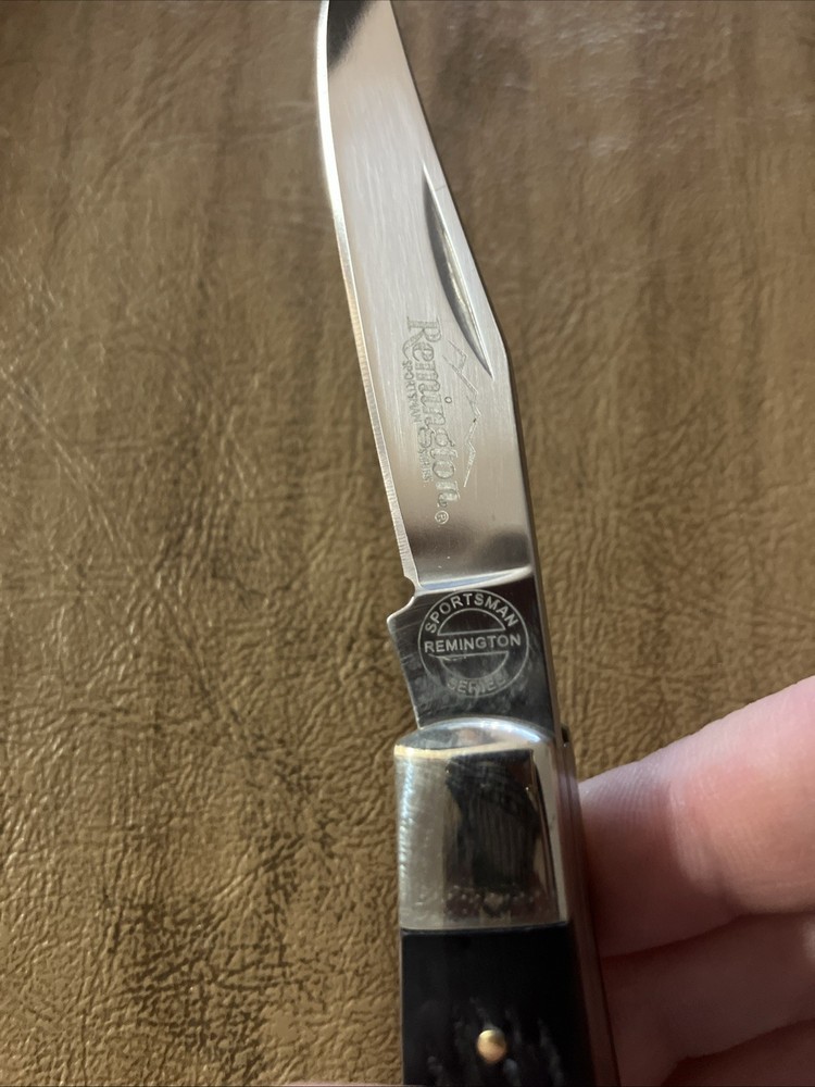 2 Bladed Remington Pocket Knife