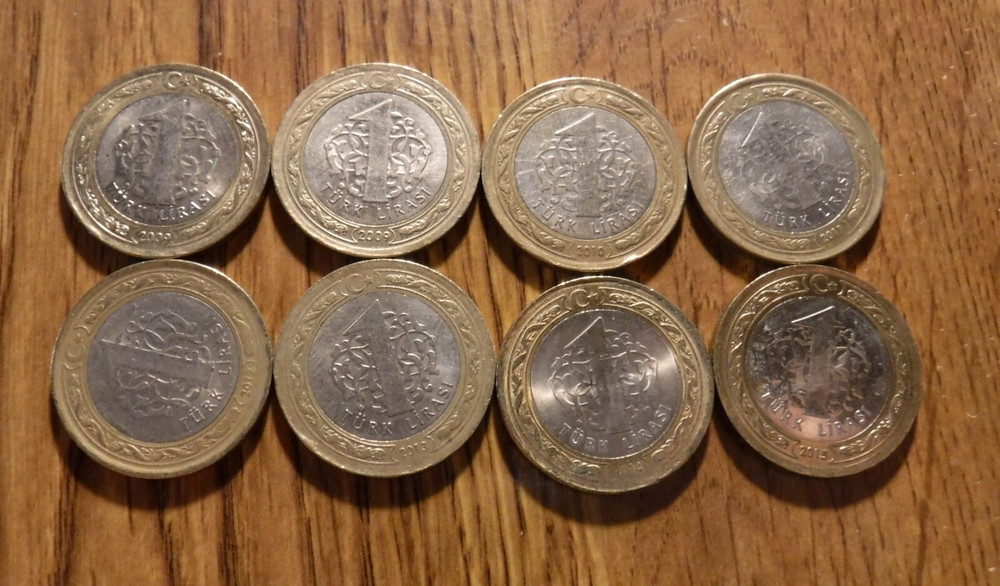TURKEY 1 LIRA 8 DIFFERENT DATES (T613)