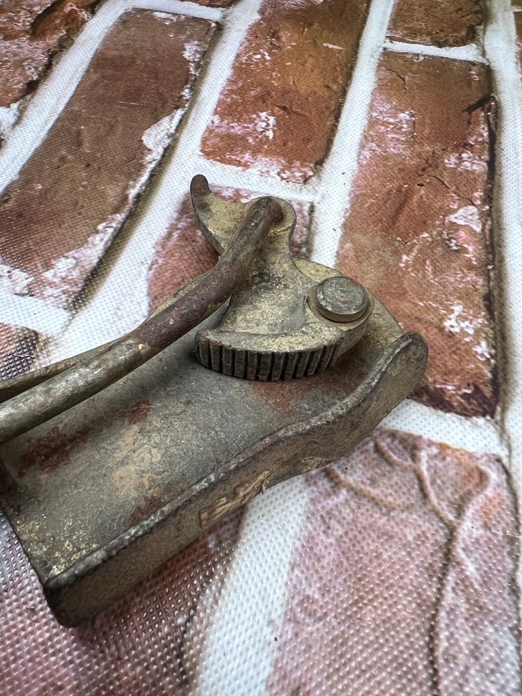 Cable Puller Maasdam Power-Pull Inc USA