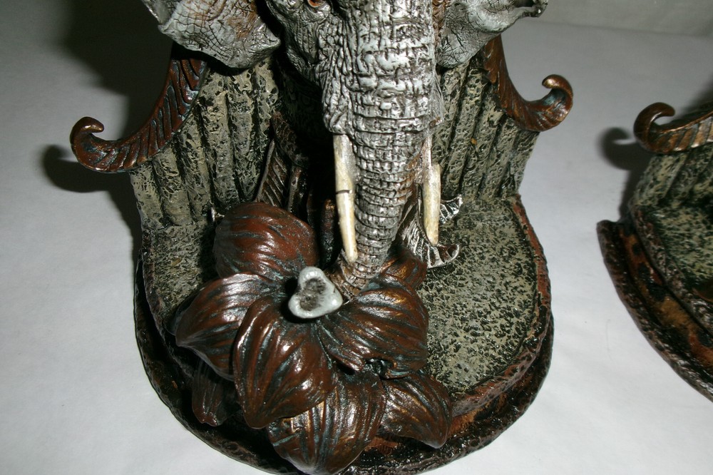 Elephant Head Book Ends set