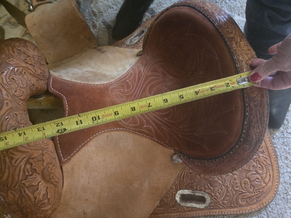 A Beautiful MARTHA JOSEY BARREL SADDLE