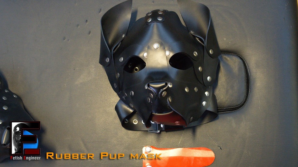 Rubber pup Mask