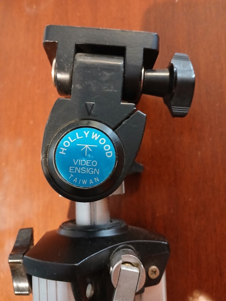 Aluminum Telescopic Camera Tripod Work, Camera, Light.