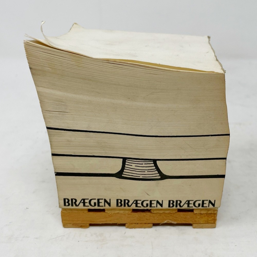 Braegen Vintage Notepad Computer Office Pallet Used