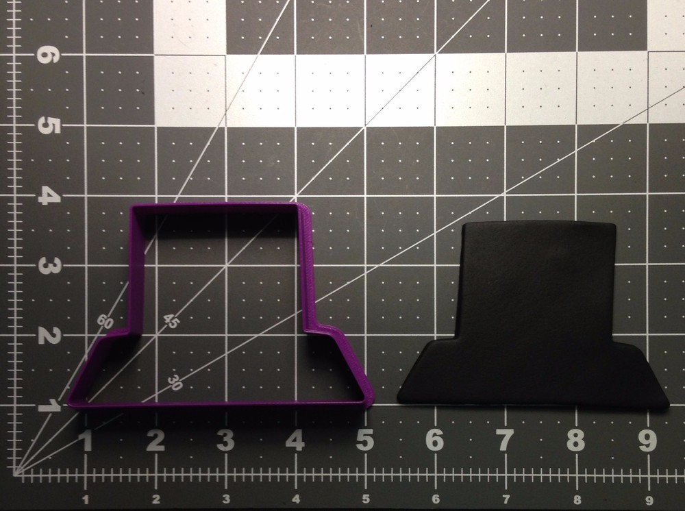 Computer 100 Cookie Cutter