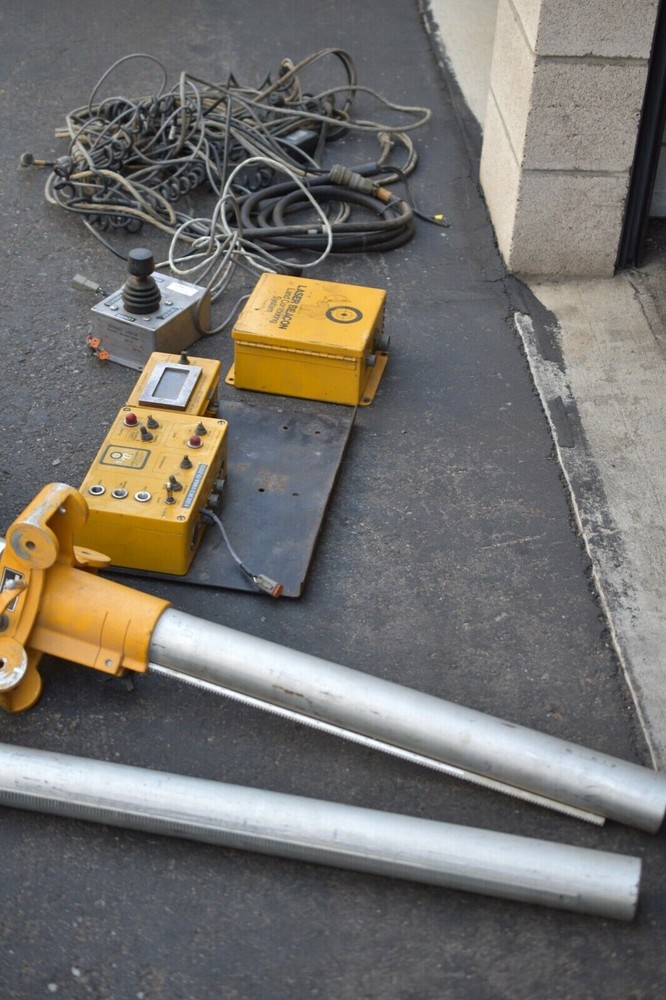 Laser alignment beacon land contouring system