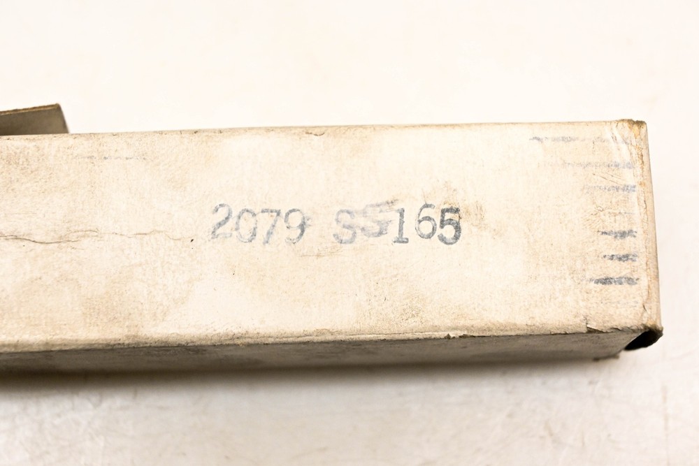 Mack 2079-SS165 Shutter Control Valve NOS