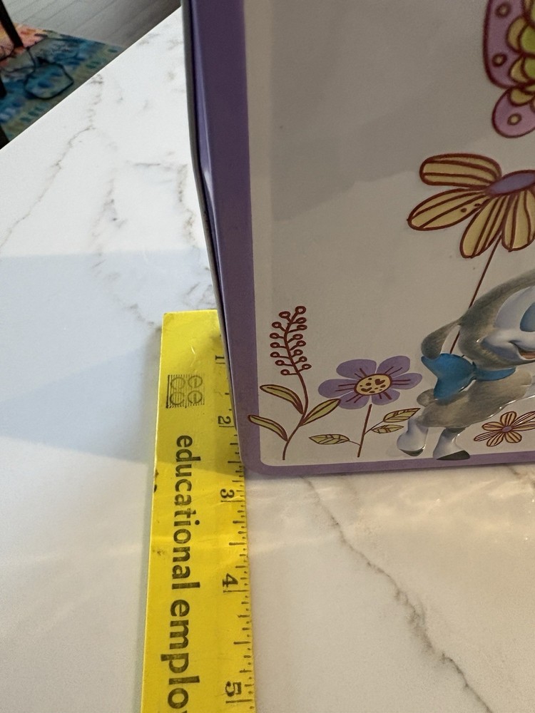 Daisy Duck Tin Lunch Box