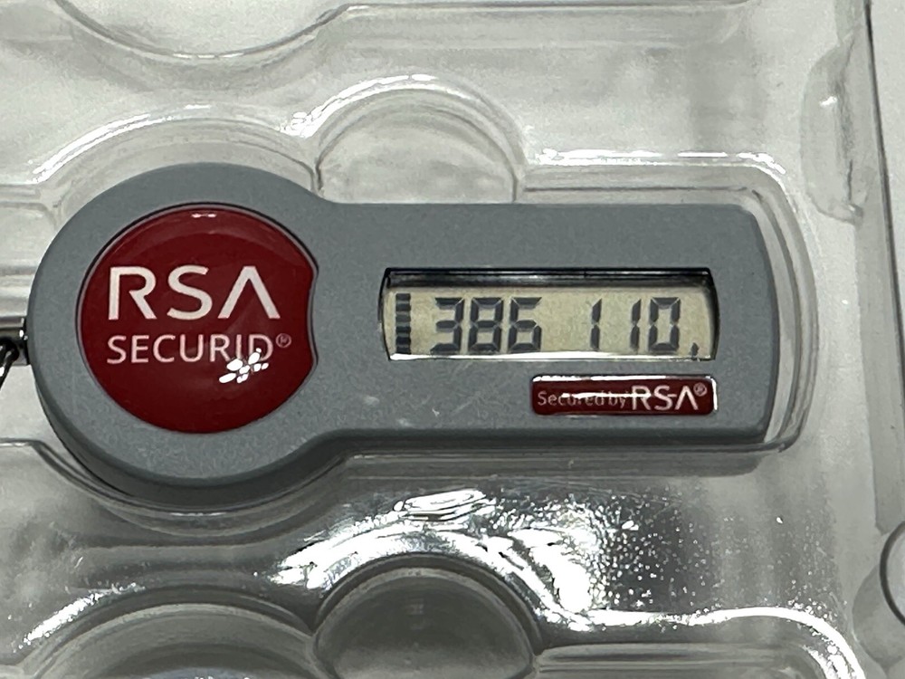 RSA SecurID Token Model SID700 E8 Expiration 02/28/26