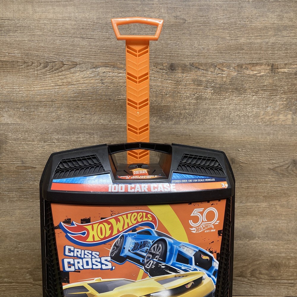 Hot Wheels 100 Car Rolling Storage Case with Retractable Handle Pre-Owned