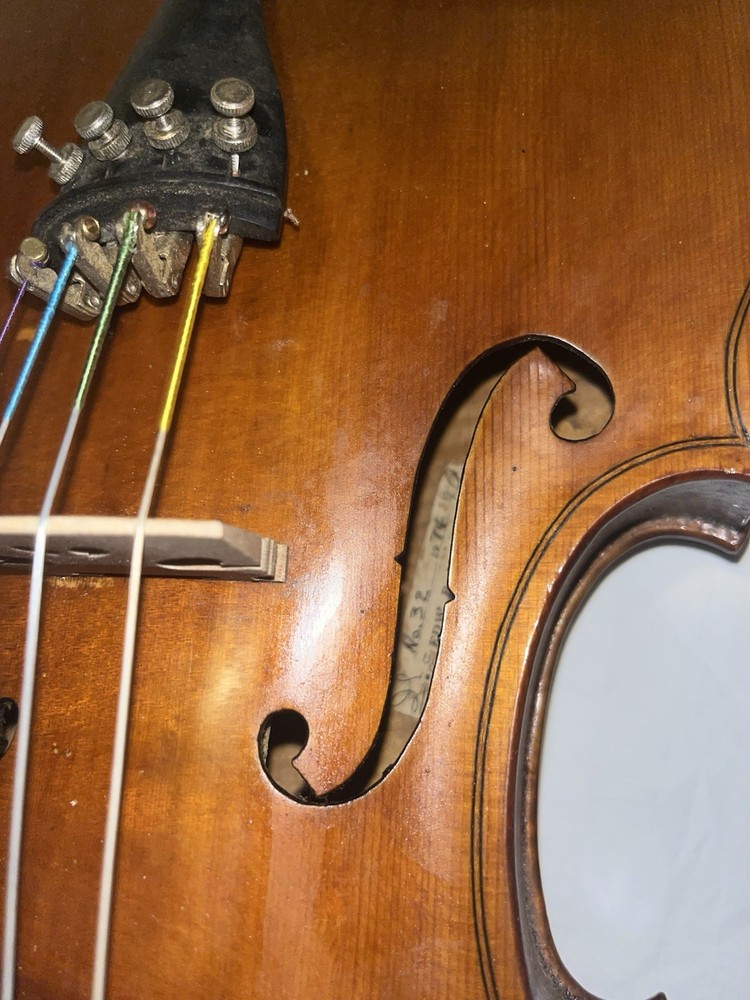 Authentic Edward B. Moss Fiddle No.32