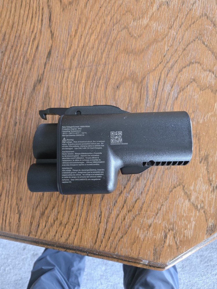 NACS to CCS ADAPTER GM