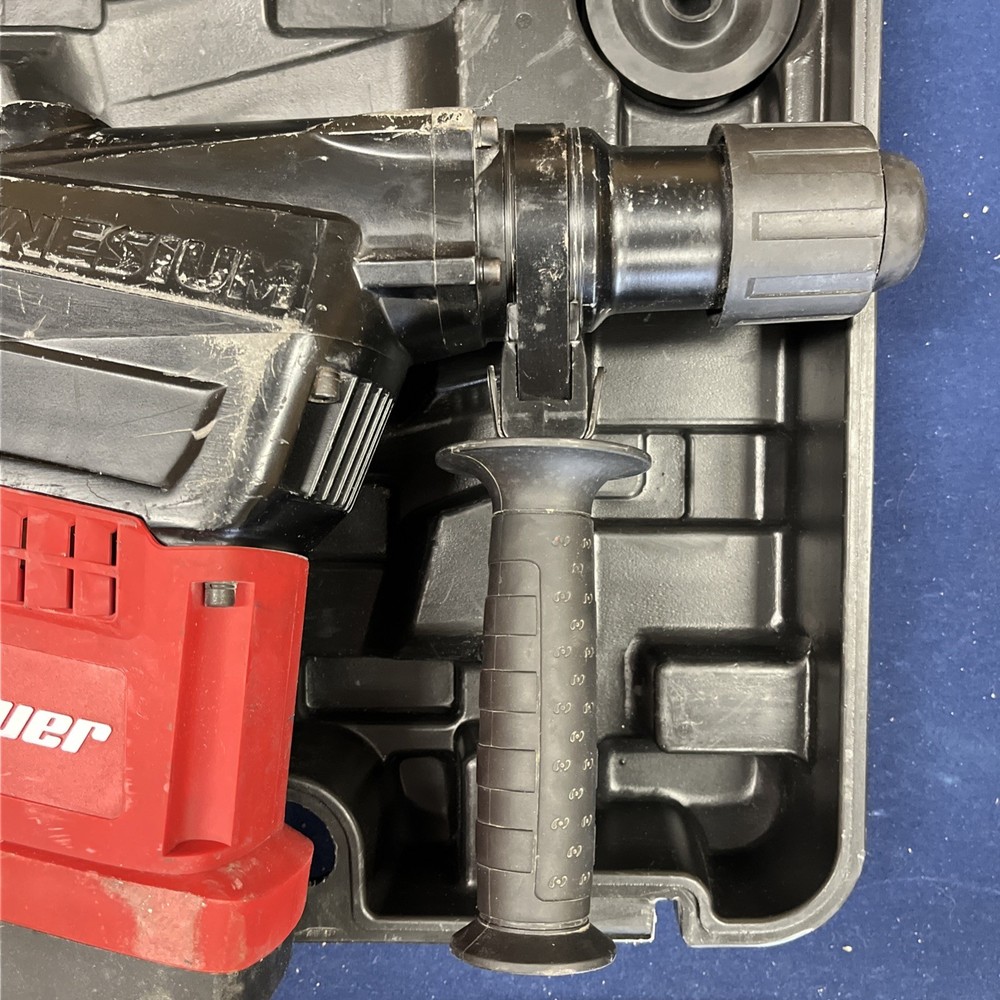 Bauer Tools 1643E-B Corded Electric Variable Speed Rotary Hammer Drill SDS Max