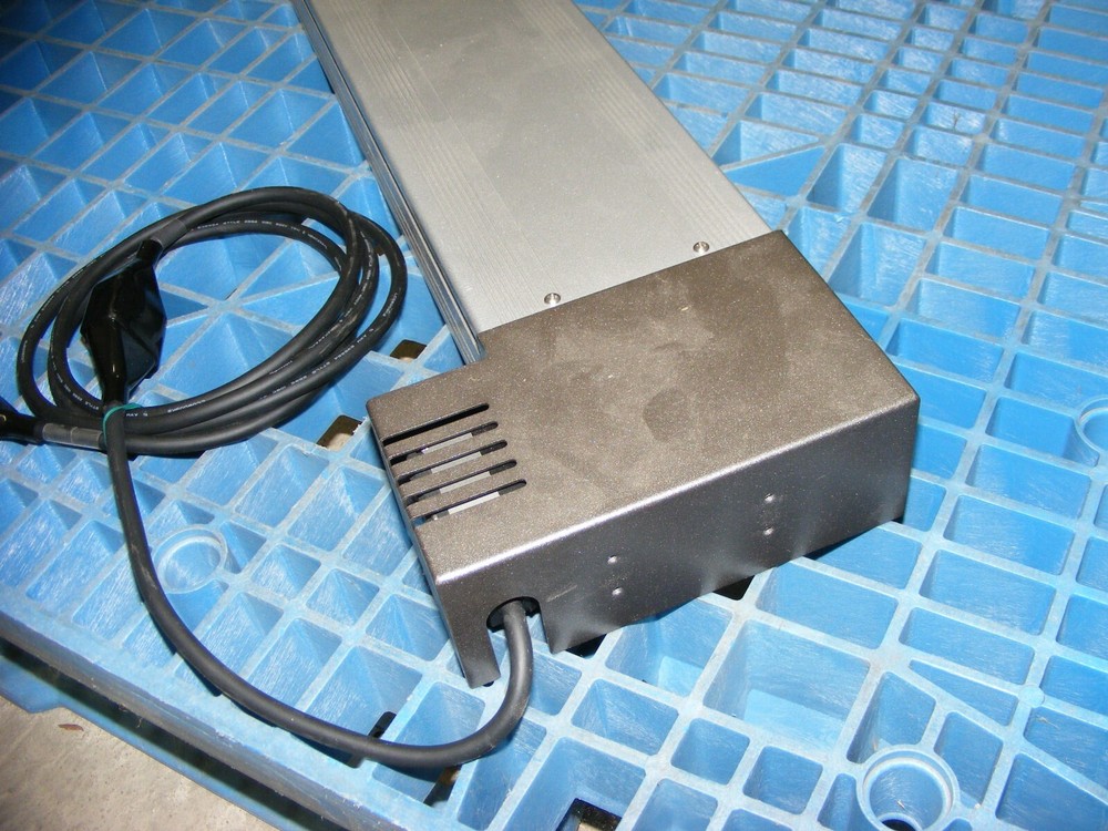Nordson EFD Dispenser Robot Axis Rail Guide Y1