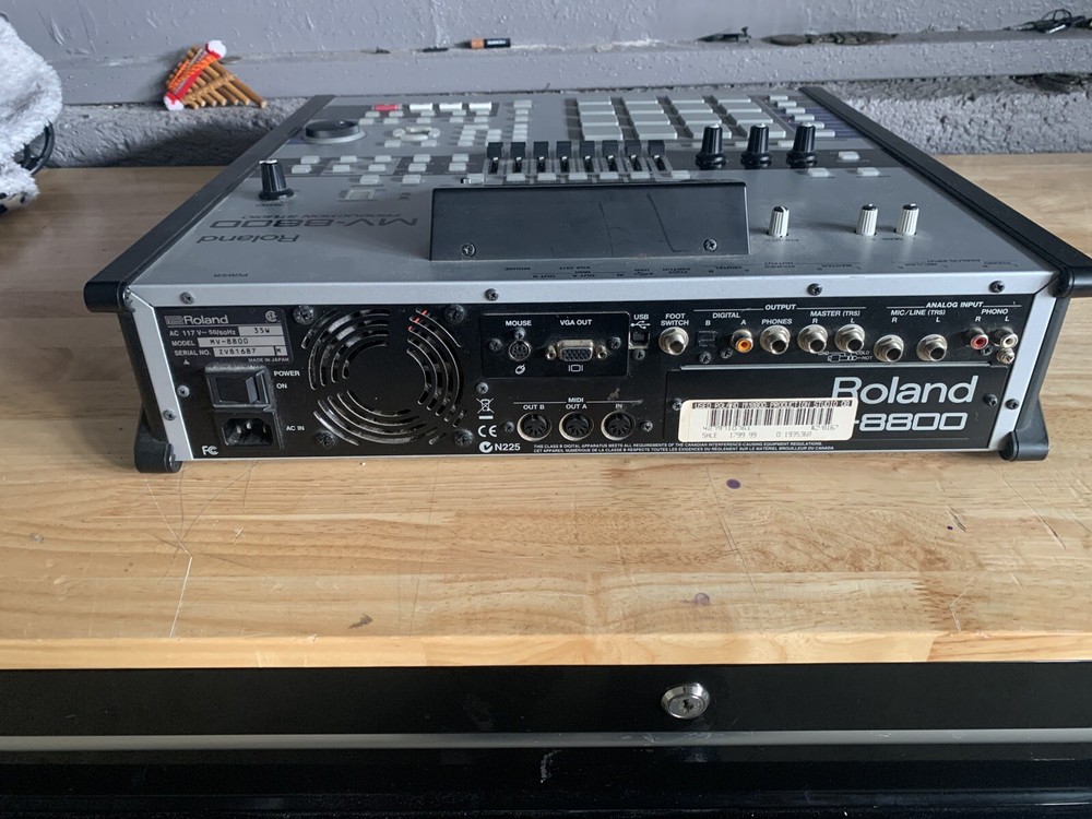 roland mv 8800